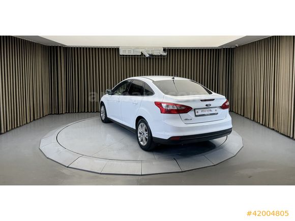 164BİN TAKSİTLE SENETLE ÖDEME FORD FOCUS 1.6 TDCI TREND X
