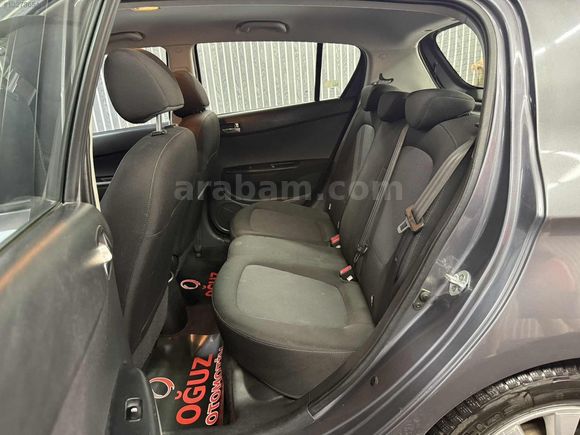 OĞUZ'DAN 70 BİN KM'DE DEĞİŞENSİZ HYUNDAİ İ20