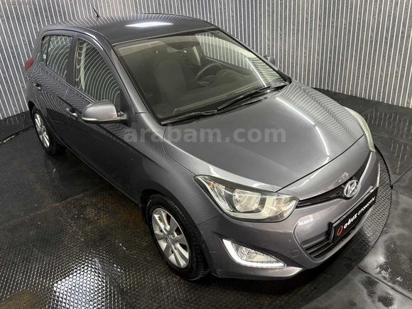 OĞUZ'DAN 70 BİN KM'DE DEĞİŞENSİZ HYUNDAİ İ20