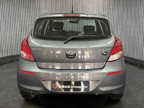 OĞUZ'DAN 70 BİN KM'DE DEĞİŞENSİZ HYUNDAİ İ20