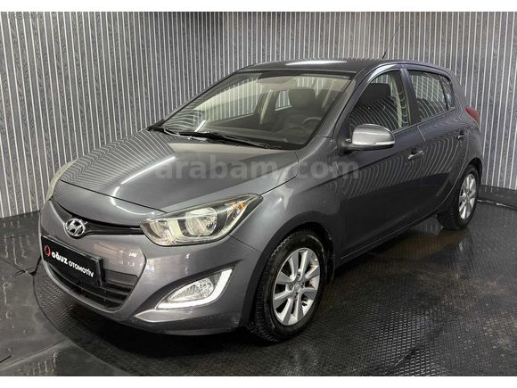 OĞUZ'DAN 70 BİN KM'DE DEĞİŞENSİZ HYUNDAİ İ20