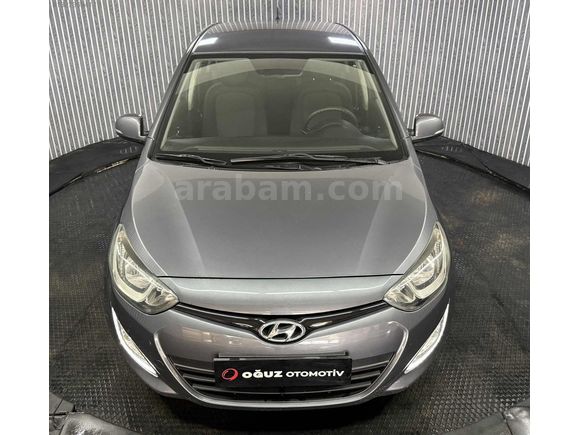 OĞUZ'DAN 70 BİN KM'DE DEĞİŞENSİZ HYUNDAİ İ20