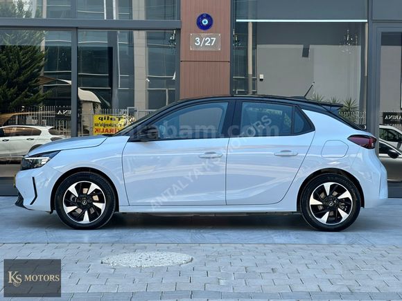 2025 MODEL OPEL CORSA-E GS CAM TAVAN 6001 KM HATASIZ