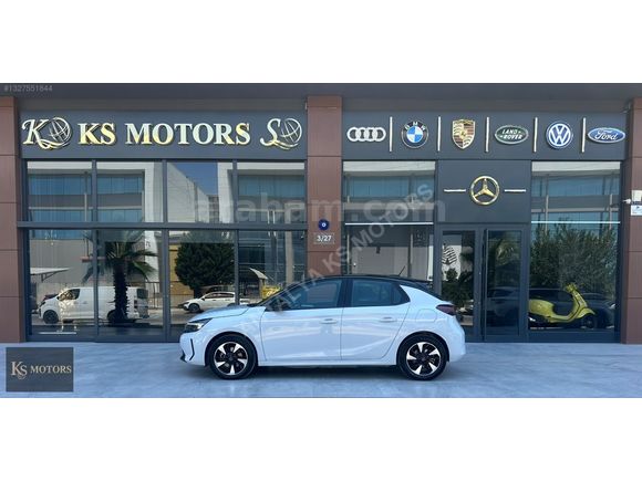 2025 MODEL OPEL CORSA-E GS CAM TAVAN 6001 KM HATASIZ