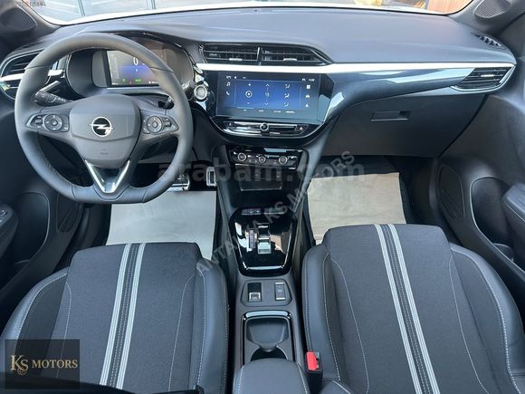 2025 MODEL OPEL CORSA-E GS CAM TAVAN 6001 KM HATASIZ