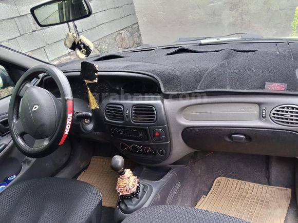 Sahibinden Renault Megane 1.6 RTA 2000 Model
