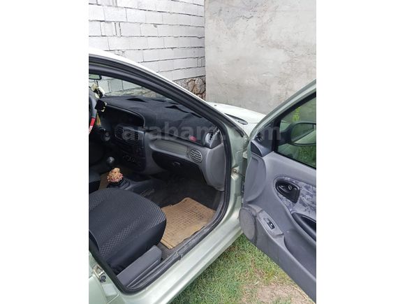 Sahibinden Renault Megane 1.6 RTA 2000 Model