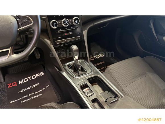 2023 MODEL 24 ÇIKIŞLI MEGANE 1.3 TCE TOUCH HATASIZ BOYASIZ