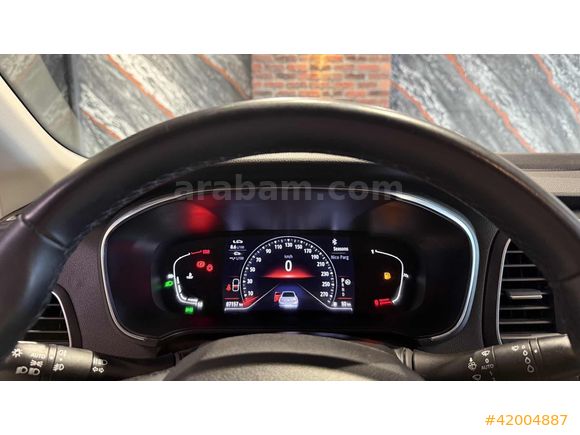 2023 MODEL 24 ÇIKIŞLI MEGANE 1.3 TCE TOUCH HATASIZ BOYASIZ