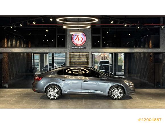 2023 MODEL 24 ÇIKIŞLI MEGANE 1.3 TCE TOUCH HATASIZ BOYASIZ