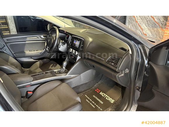2023 MODEL 24 ÇIKIŞLI MEGANE 1.3 TCE TOUCH HATASIZ BOYASIZ