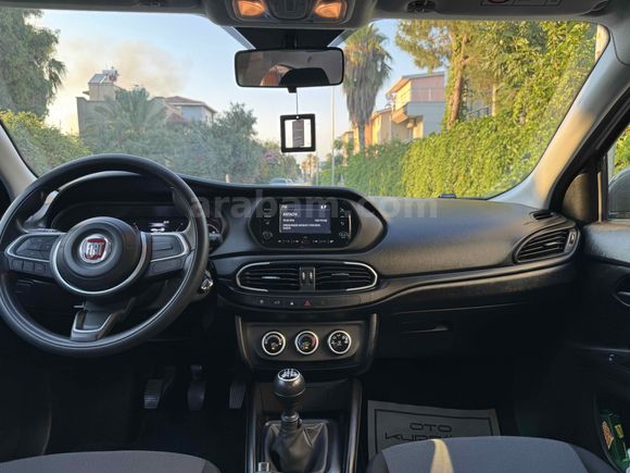 Sahibinden Fiat Egea 1.4 Fire Easy 2024 Model  55.200 km Gri