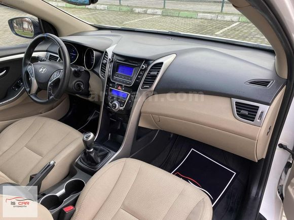 İS CAR 185.000KM+D.KLİMA+YAĞMUR FAR SENSÖRÜ!!