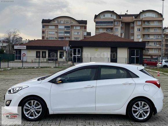 İS CAR 185.000KM+D.KLİMA+YAĞMUR FAR SENSÖRÜ!!