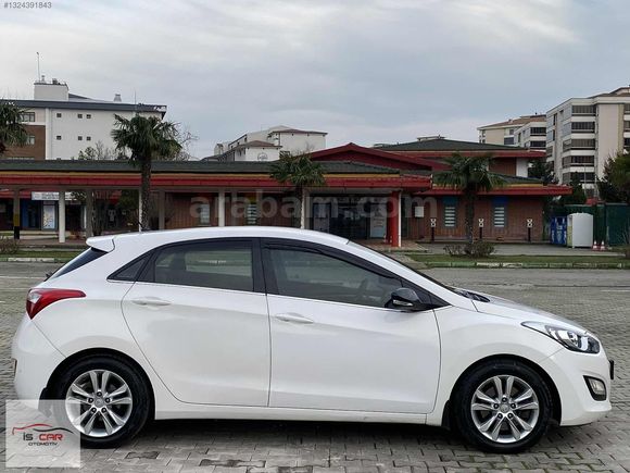 İS CAR 185.000KM+D.KLİMA+YAĞMUR FAR SENSÖRÜ!!