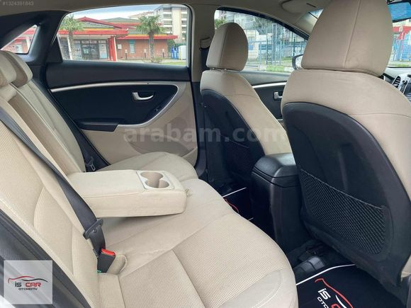 İS CAR 185.000KM+D.KLİMA+YAĞMUR FAR SENSÖRÜ!!