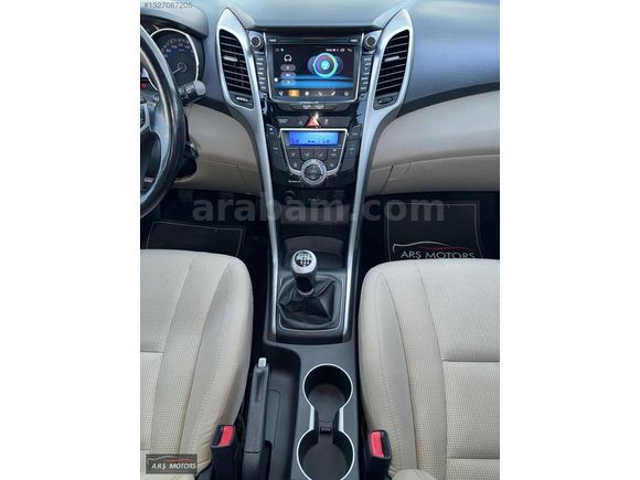 125 BİN KM // ORJİNAL// STYLE PAKET // İÇİ BEJ