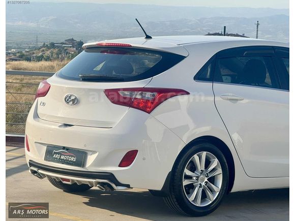 125 BİN KM // ORJİNAL// STYLE PAKET // İÇİ BEJ