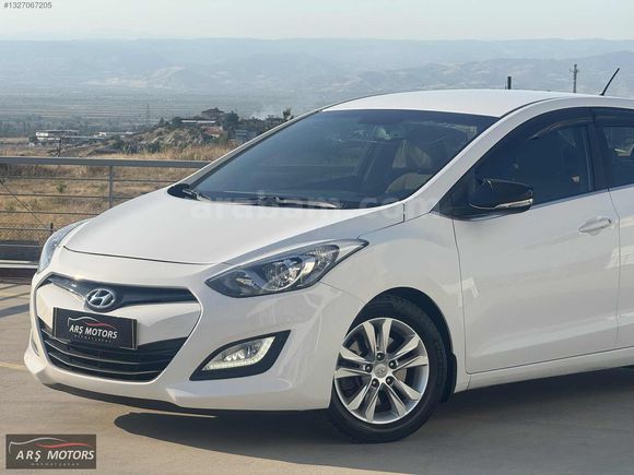 125 BİN KM // ORJİNAL// STYLE PAKET // İÇİ BEJ