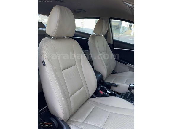125 BİN KM // ORJİNAL// STYLE PAKET // İÇİ BEJ