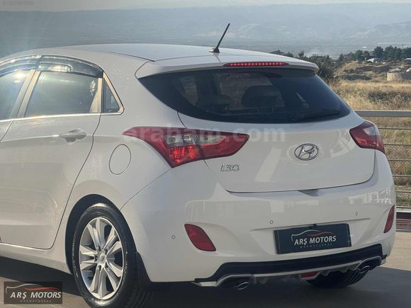 125 BİN KM // ORJİNAL// STYLE PAKET // İÇİ BEJ