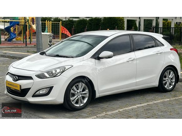 2014 MODEL İ30 OTOMATİK 1.6 STYLE HATASIZZ BOYASIZZ LPG Lİ