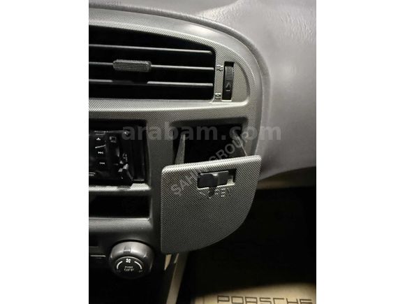 2009 MODEL HYUNDAİ MATRİX HATASIZ BOYASIZ SADECE 77.500 KM DİZEL