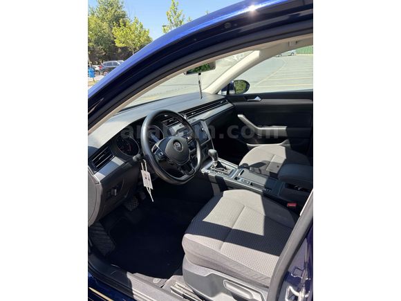 Volkswagen Passat 1.6 TDi BlueMotion Impression 2018 Model 