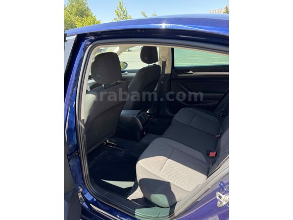 Volkswagen Passat 1.6 TDi BlueMotion Impression 2018 Model 