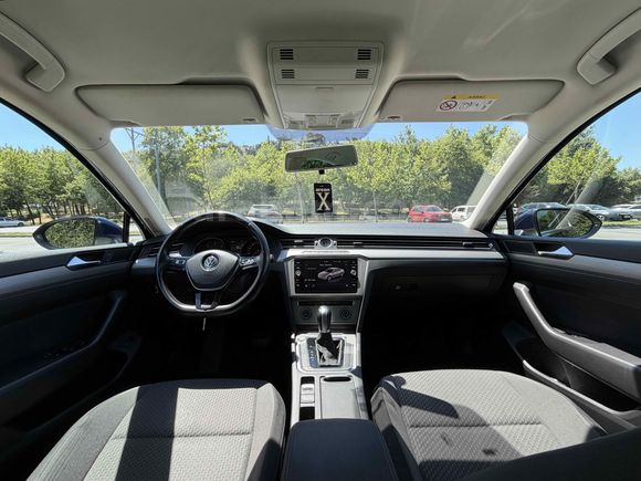 Volkswagen Passat 1.6 TDi BlueMotion Impression 2018 Model 