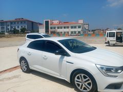 HATASIZ BOYASIZ Sahibinden Renault Megane Otomatik vites 1.5 dCi Joy 2016 Model  1553 000 km Beyaz