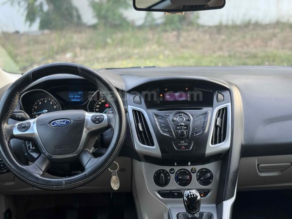 Sahibinden Ford Focus 1.6 Ti-VCT Style 2012 Model 