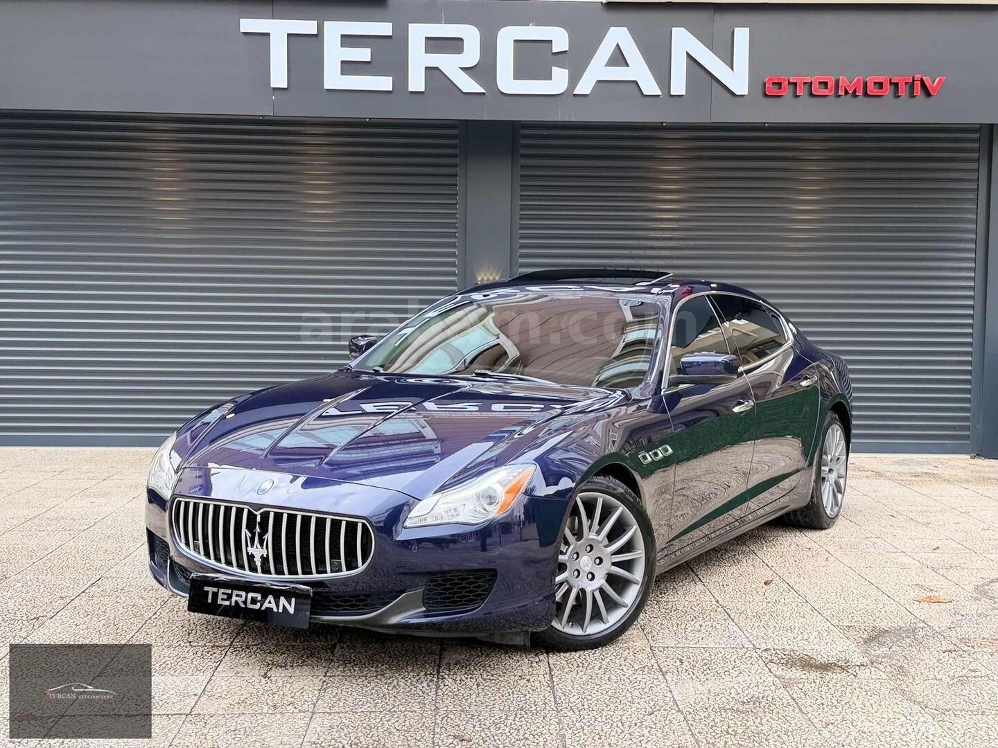 Galeriden Maserati Quattroporte 3.0 D 2014 Model İstanbul 127.000 km Lacivert 6