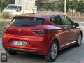 "2022 CLİO 1.0 TCe İCON OTOMATİK 42 BİN KM"