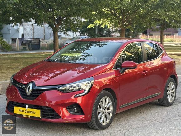 "2022 CLİO 1.0 TCe İCON OTOMATİK 42 BİN KM"