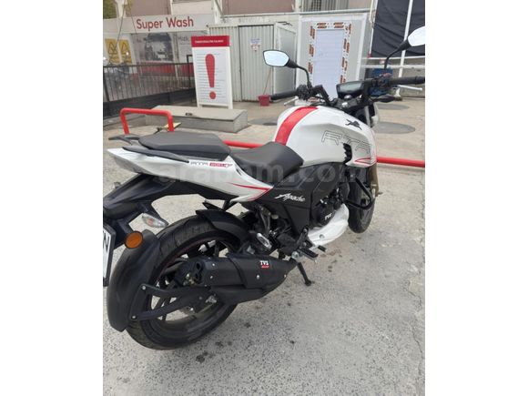 TVS Apache RTR 200 TAKAS VAR