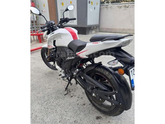 TVS Apache RTR 200 TAKAS VAR