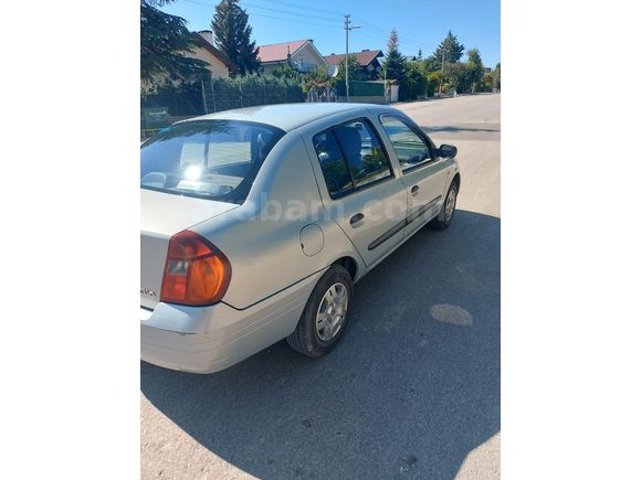 İlk Sahibinden Renault Clio 1.4 RNA 2000 Model