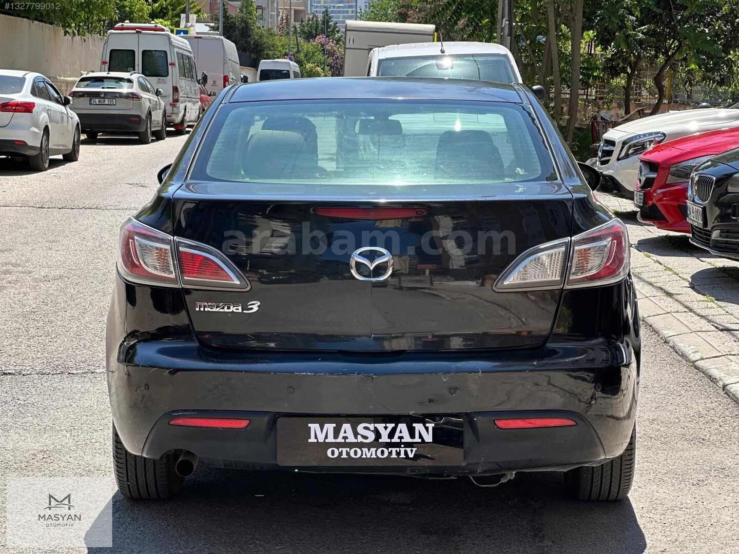 Galeriden Mazda 3 1.6 Touring 2010 Model İstanbul 219.000 km Siyah 5
