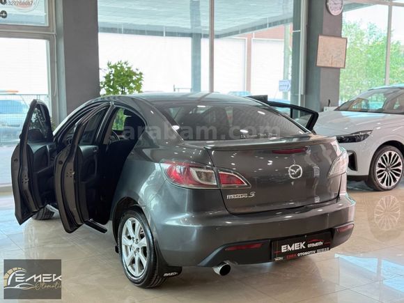 2012 Mazda 3 213.000 km Degişensiz Hasarsız 1.6 Dizel