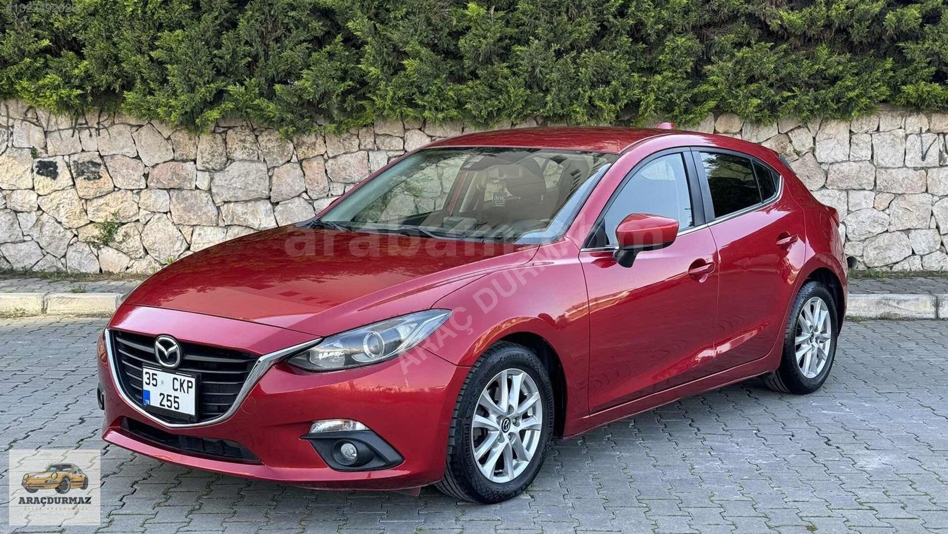 Galeriden Mazda 3 1.5 SkyActive-G Reflex 2014 Model İzmir 110.000 km Kırmızı 1
