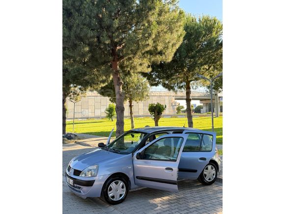 Sahibinden Renault Clio 1.2 Authentique 2004 Model