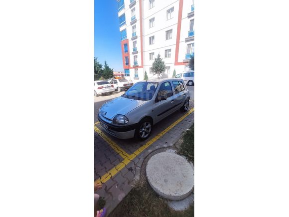 Sahibinden Renault Clio 1.6 RTE 2000 Model