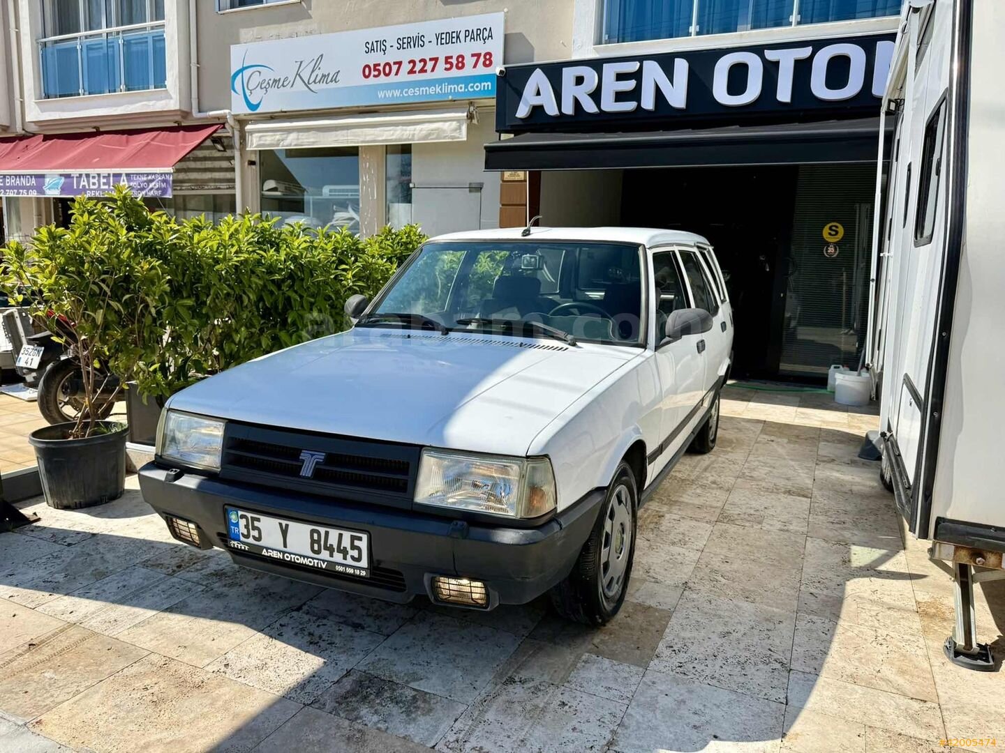 Galeriden Tofaş Kartal S 1996 Model İzmir 276.000 km Beyaz 2
