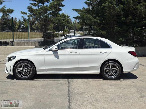 2021 C200 4MATİC AMG+SADECE 9.700KMDE+BOYASIZ+TABA