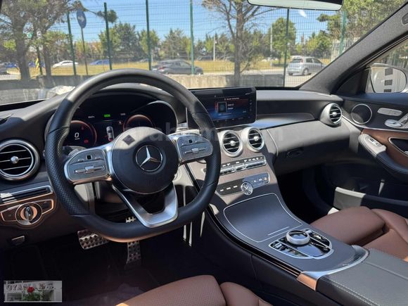 2021 C200 4MATİC AMG+SADECE 9.700KMDE+BOYASIZ+TABA
