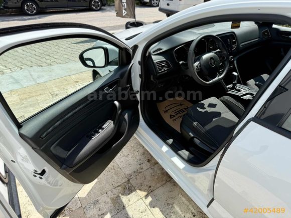 AREN'DEN 2018 RENAULT MEGANE 1.5DCİ JOY EDC 106.000KM!