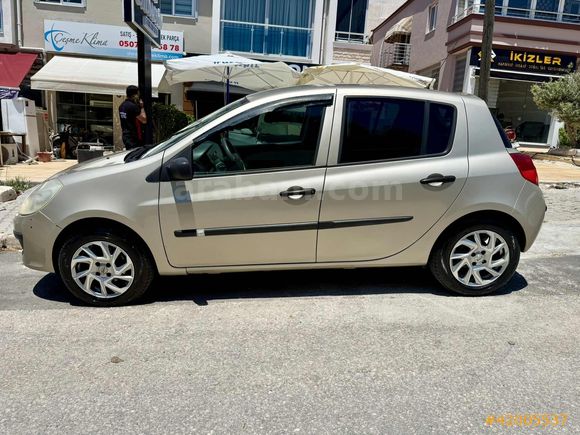 AREN'DEN 2008 RENAULT CLİO 1.5 DCİ 216.000KM