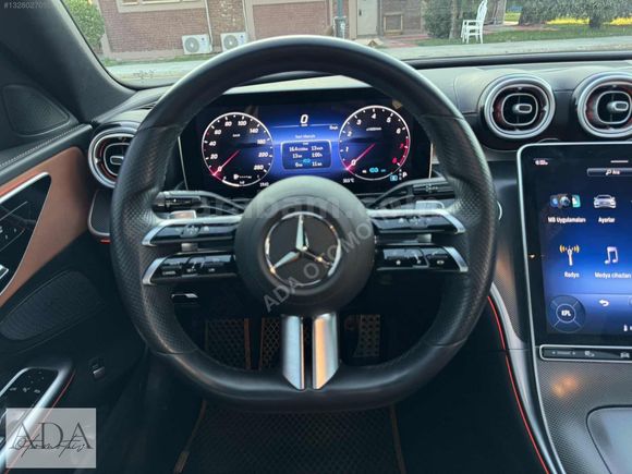 -BOYASIZ- 2022 MODEL C200 AMG 65 BİN KM FULL Y.SERVİS BAKIMLI !!