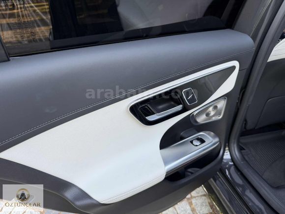 2025 Model C 200 4 Matic AMG 19.000 Km'de